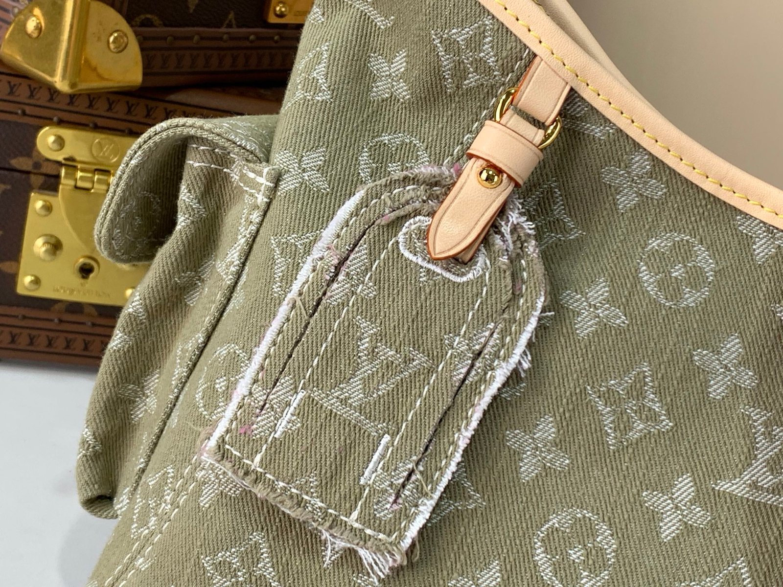 Carryall Cargo PM Louis Vuitton - Imagen 6