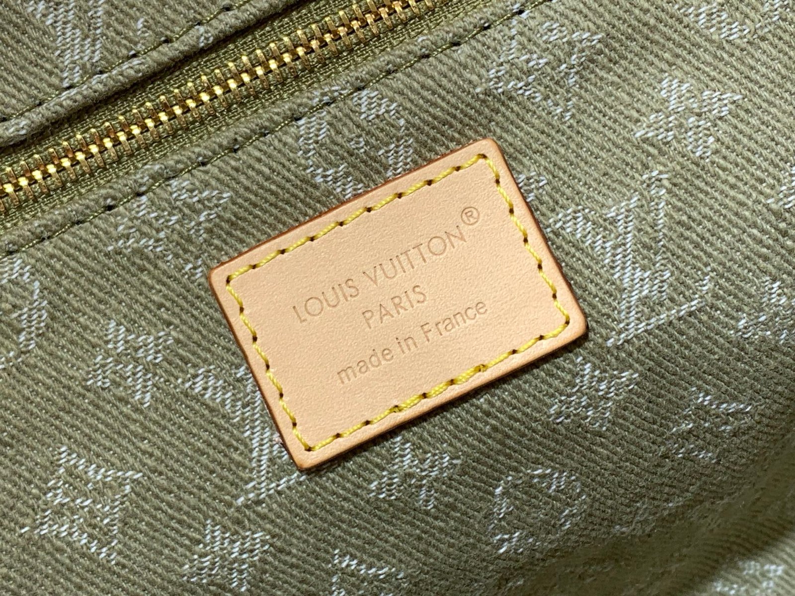 Carryall Cargo PM Louis Vuitton - Imagen 12