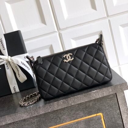 Cartera con cadena Chanel