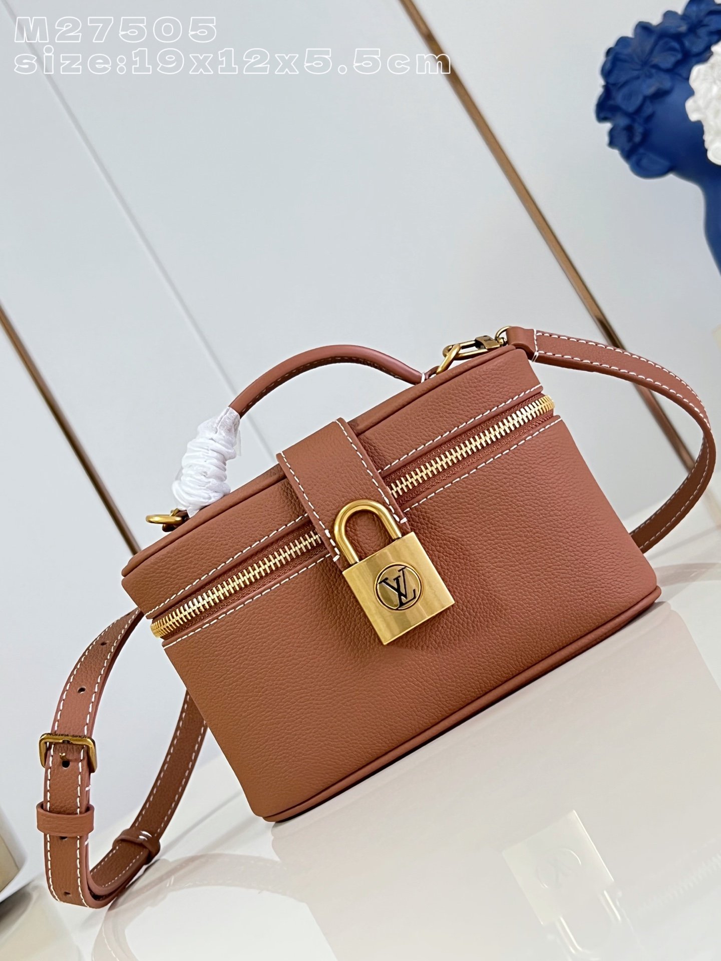 Bolso Low Key Vanity Pouch Louis Vuitton