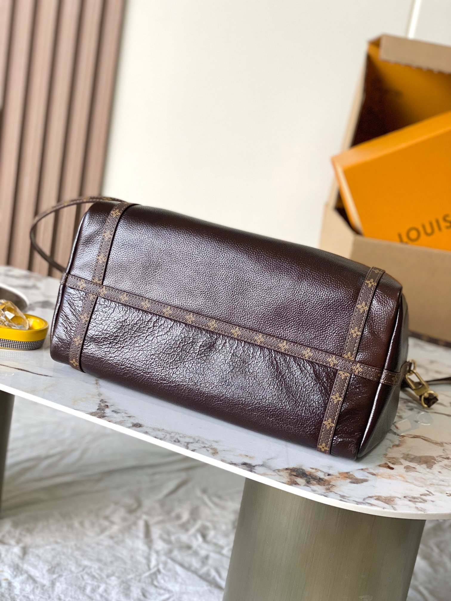 Bolso Express MM Louis Vuitton - Imagen 4