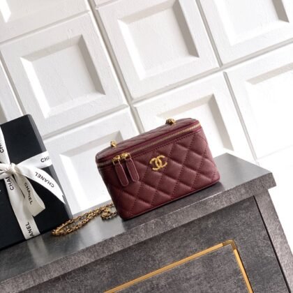 Bolso Vanity alargado con cadena Chanel