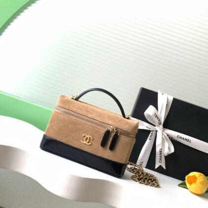 Bolso Vanity case con cadena Chanel