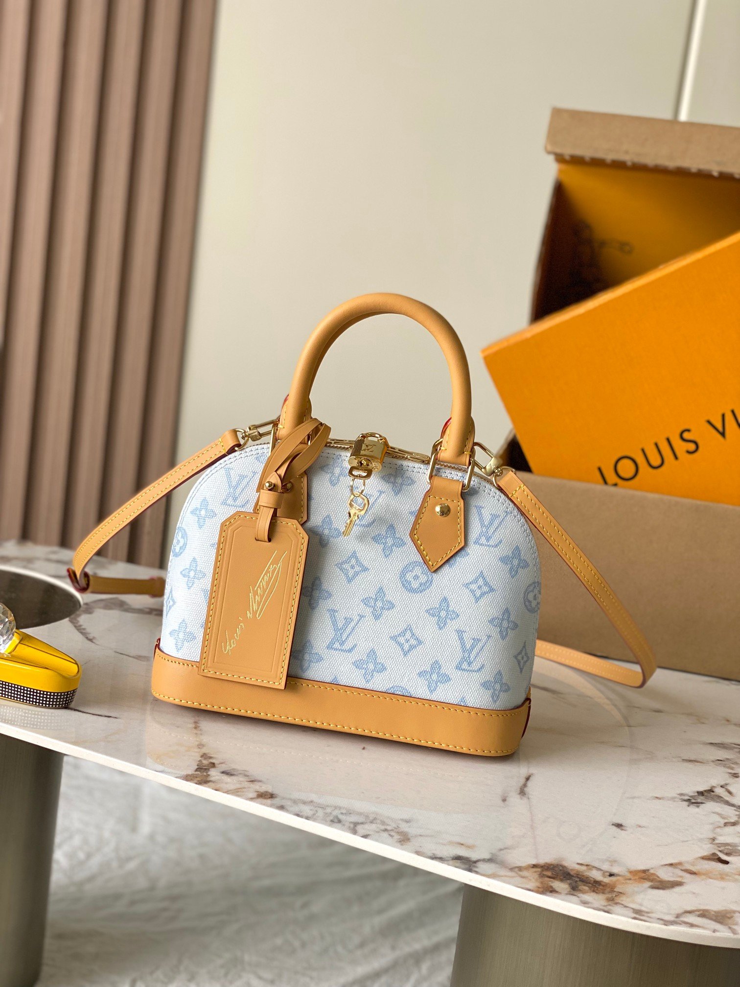 Bolso Alma BB Louis Vuitton