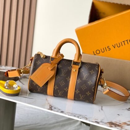 Bolso Keepall 25 con bandolera Louis Vuitton