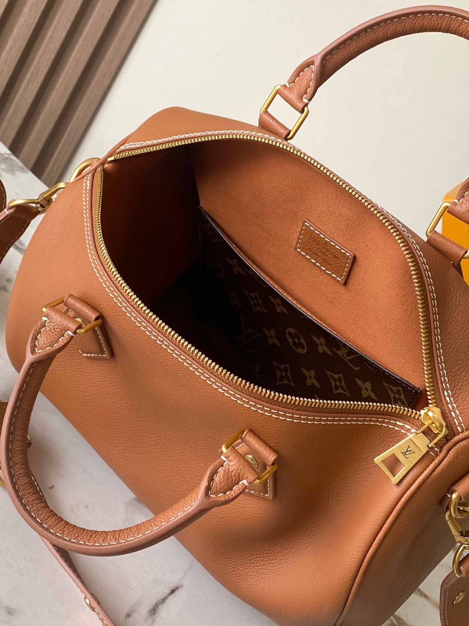 Bolso Speedy Soft 30 Louis Vuitton - Imagen 9