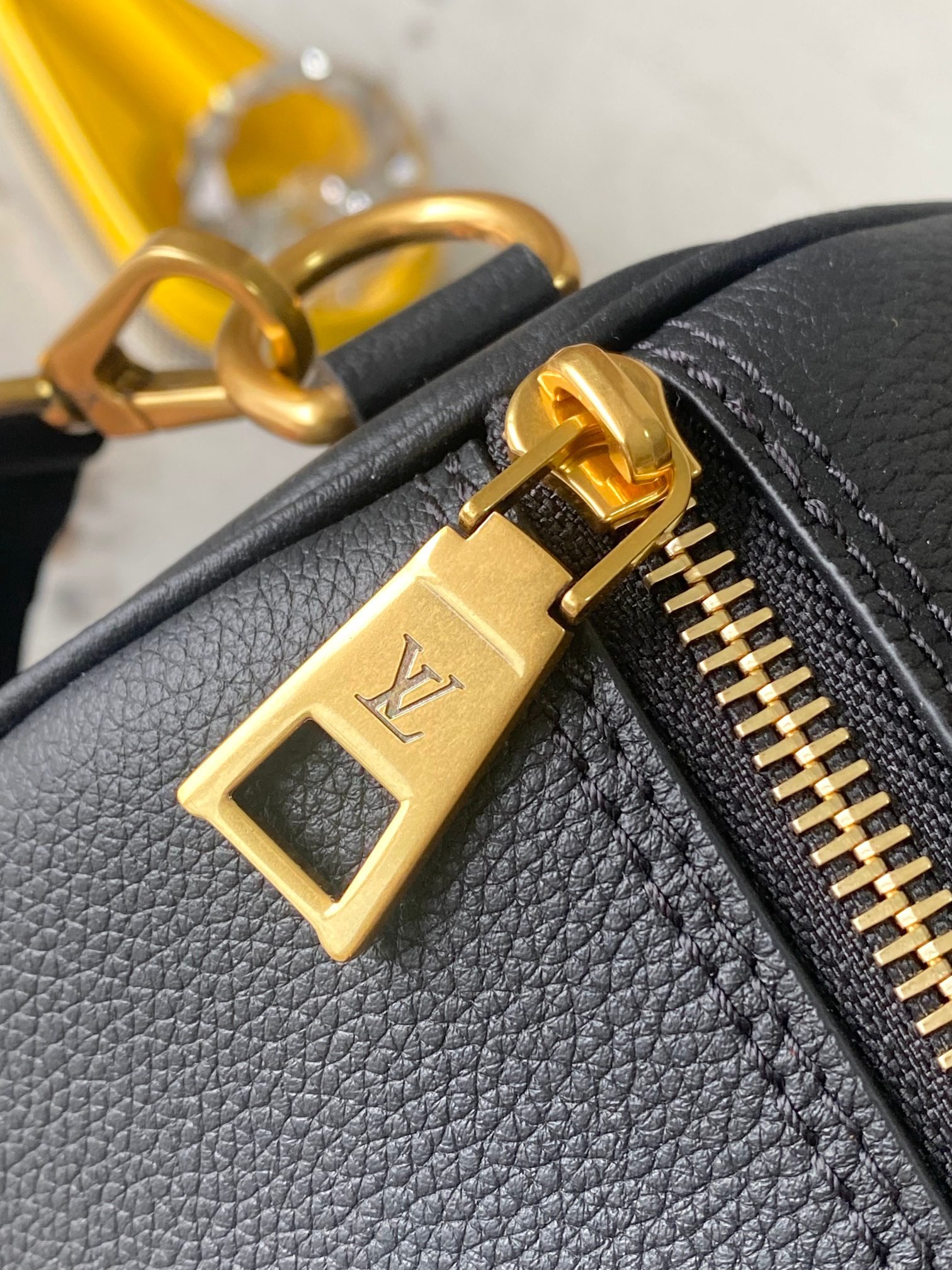 Bolso Speedy Soft 30 Louis Vuitton - Imagen 7