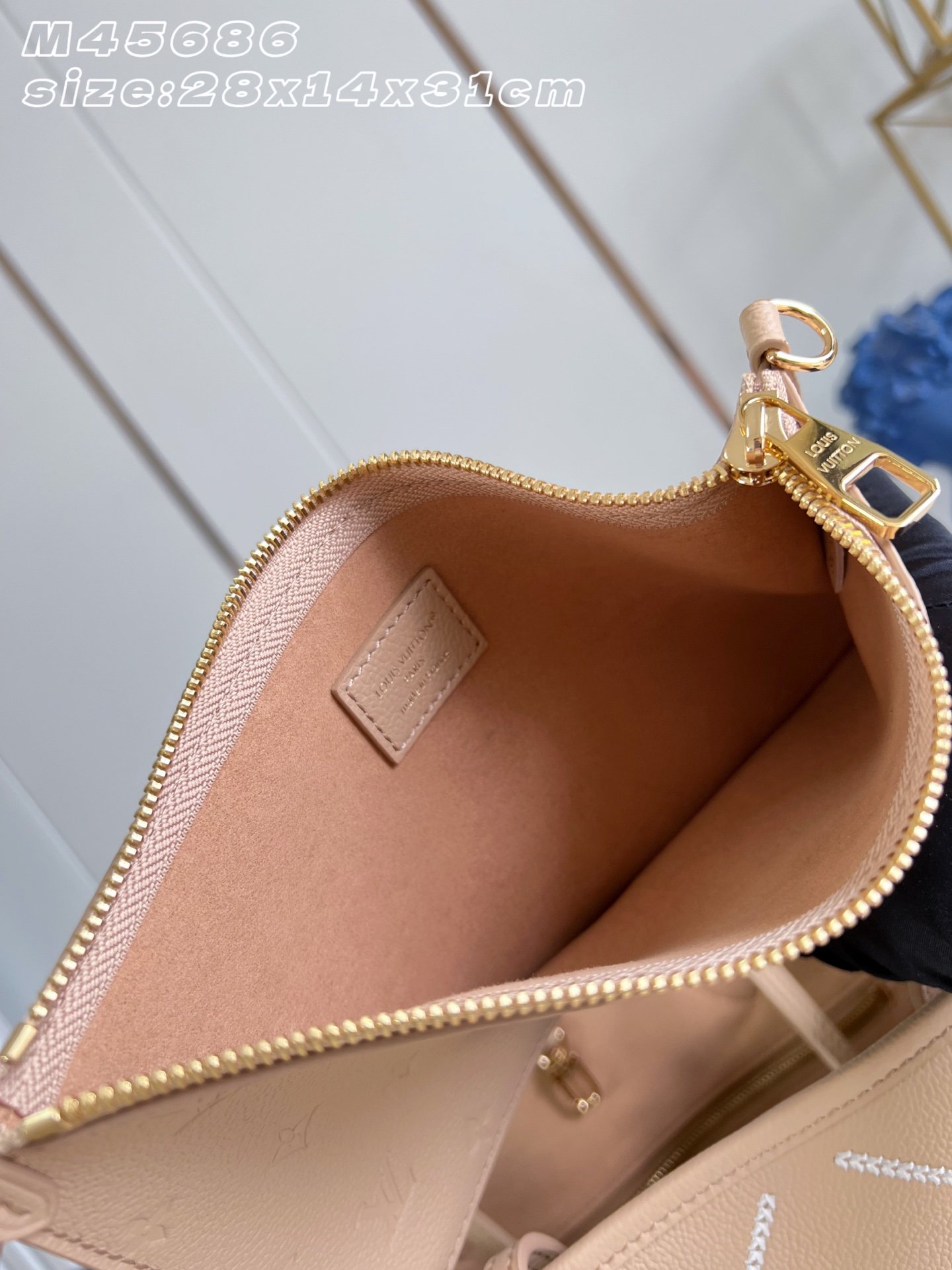 Bolso Neverfull MM Louis Vuitton - Imagen 13