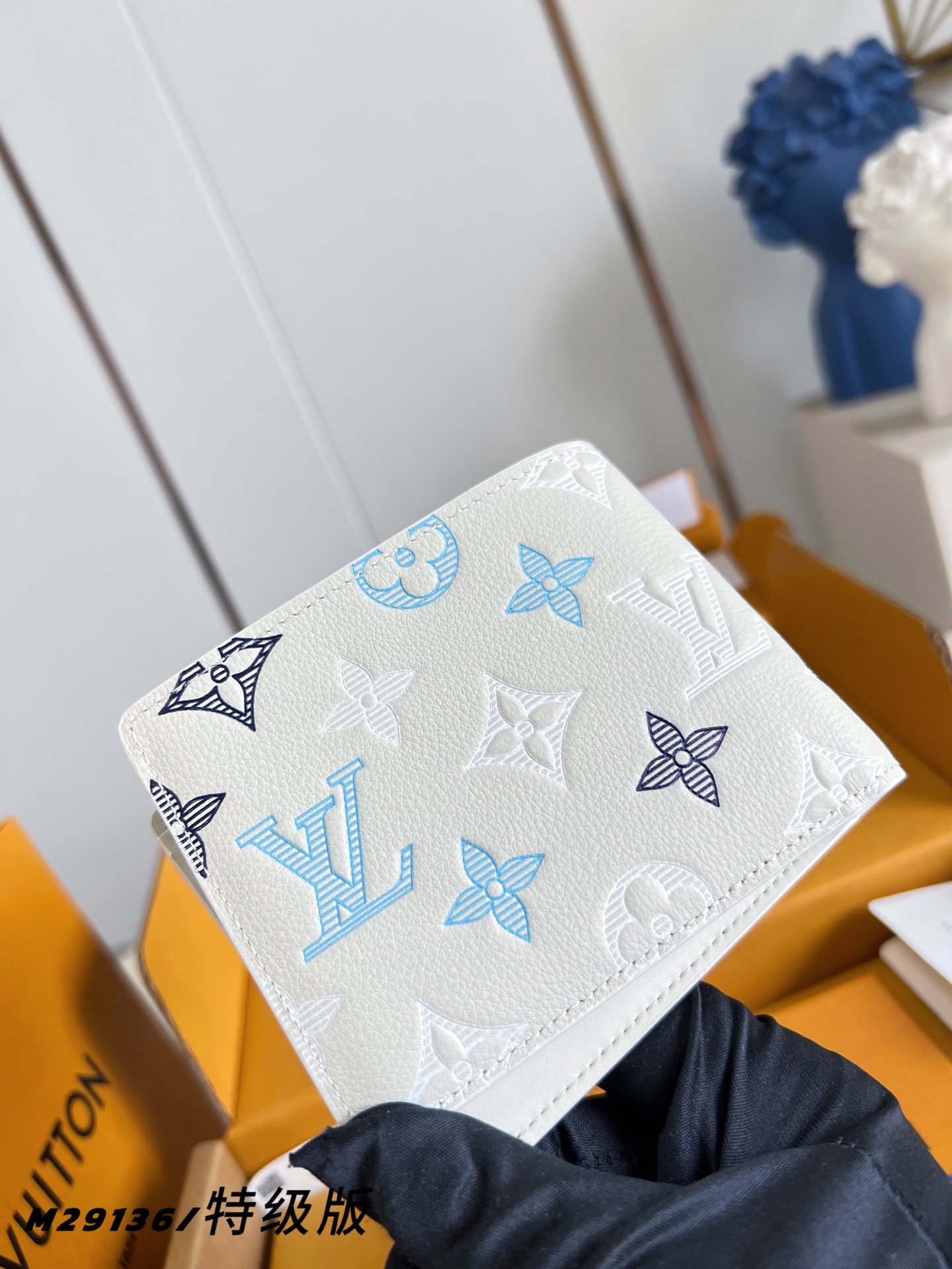 Cartera Multiple Louis Vuitton - Imagen 4