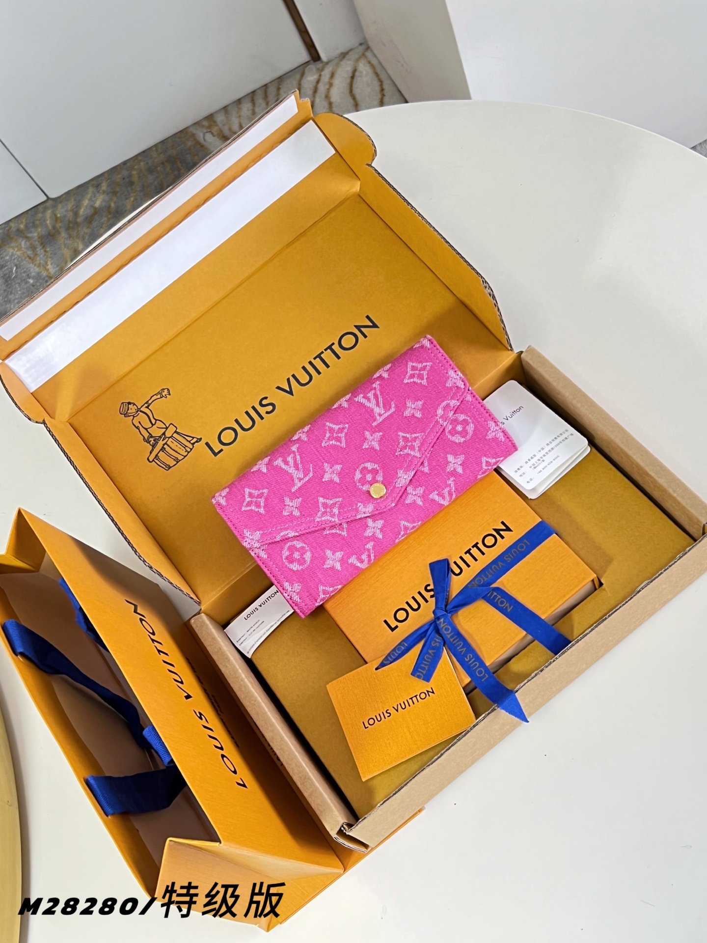Cartera Sarah Louis Vuitton