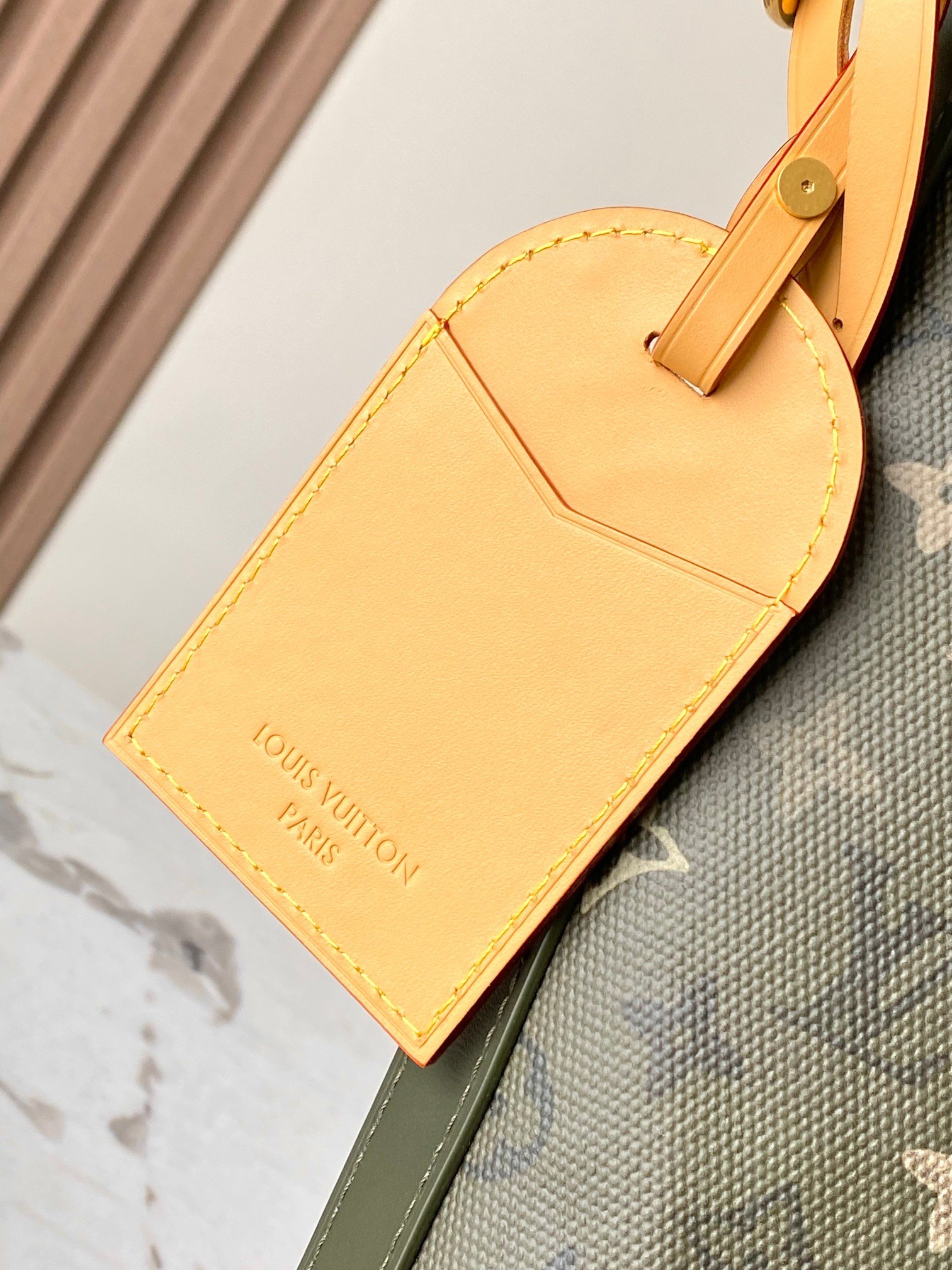 Bolso Vagabond Hobo Louis Vuitton - Imagen 9