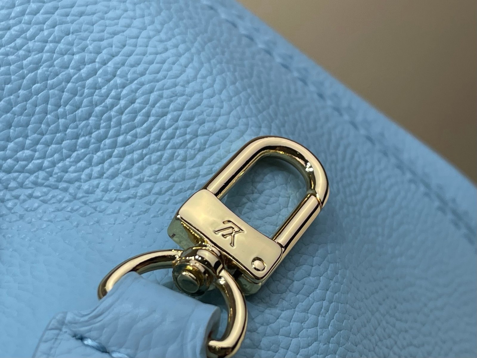Bolso Neverfull Inside Out MM Louis Vuitton - Imagen 16