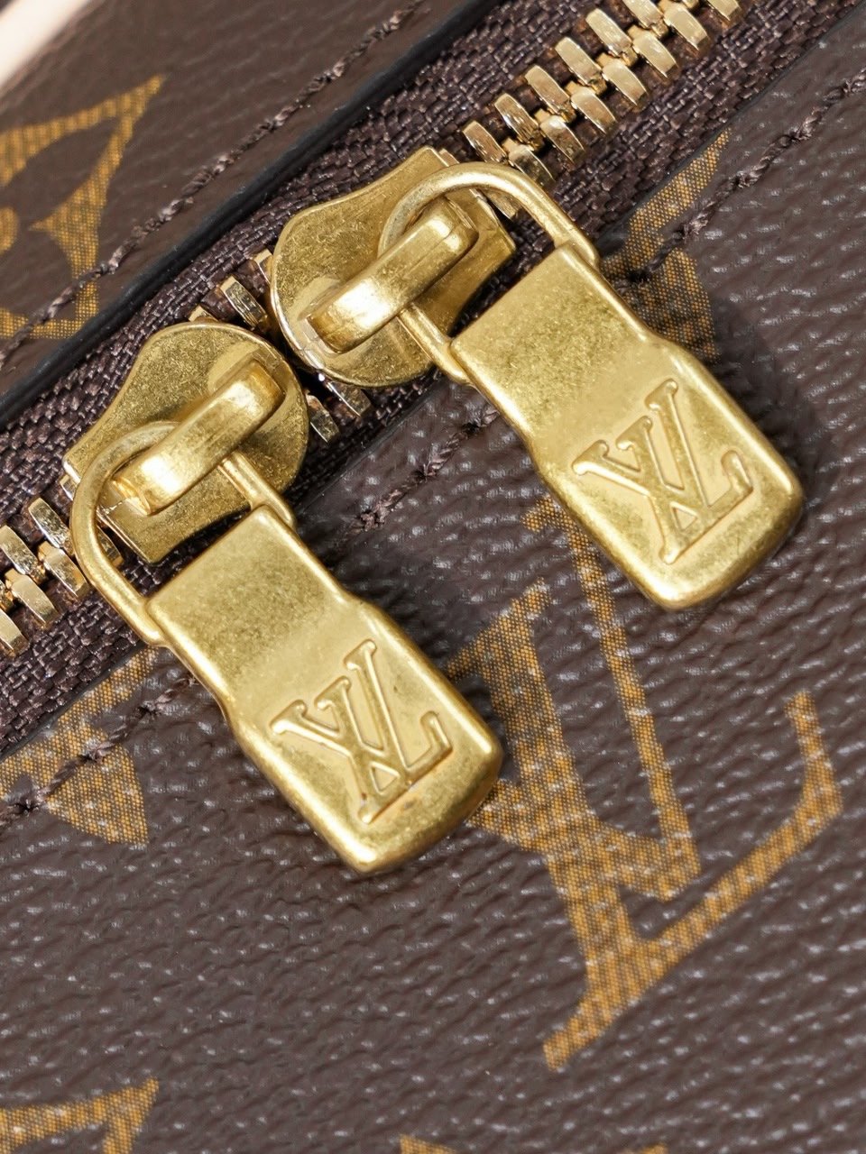 Neceser Nice BB Louis Vuitton - Imagen 6