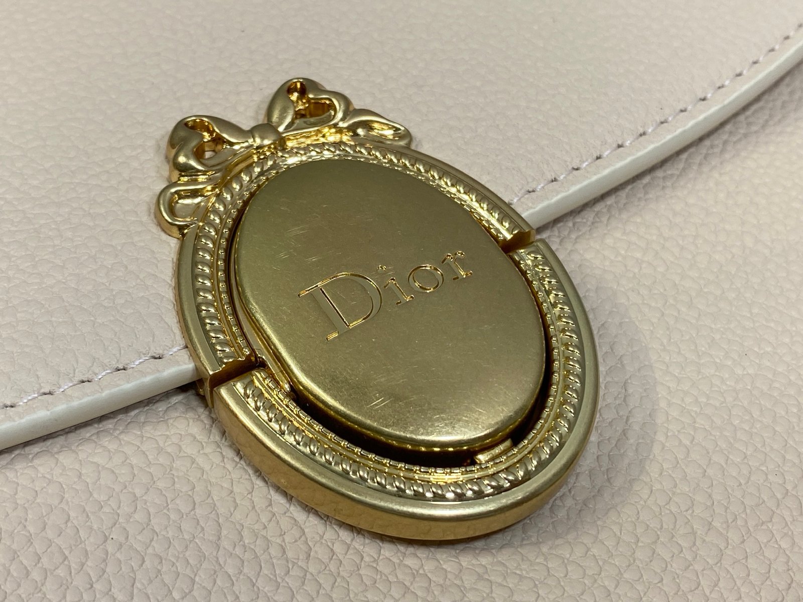 Bolso Dior Médaillon con solapa - Imagen 5