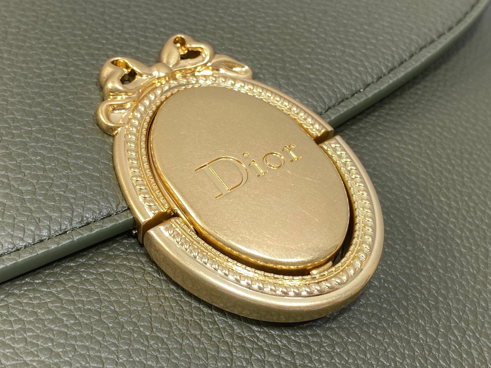 Bolso Dior Médaillon con solapa - Imagen 5