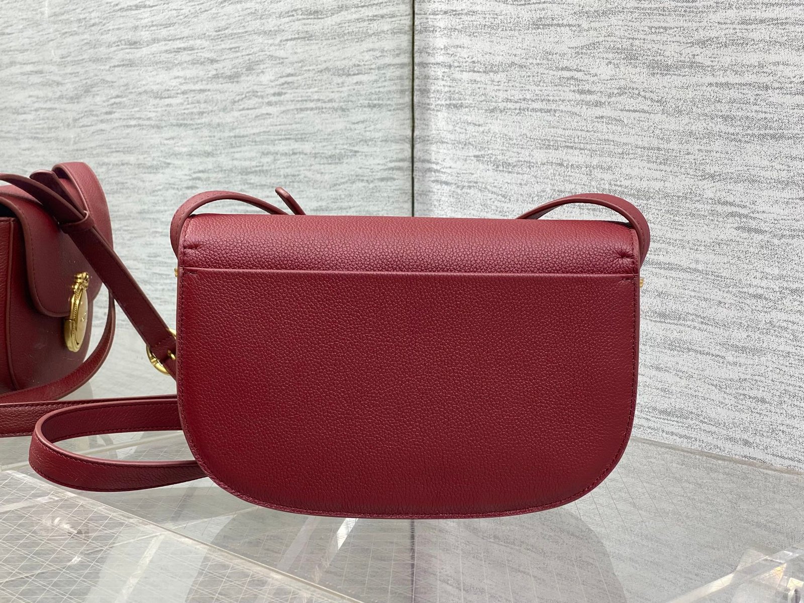 Bolso Dior Médaillon con solapa - Imagen 3