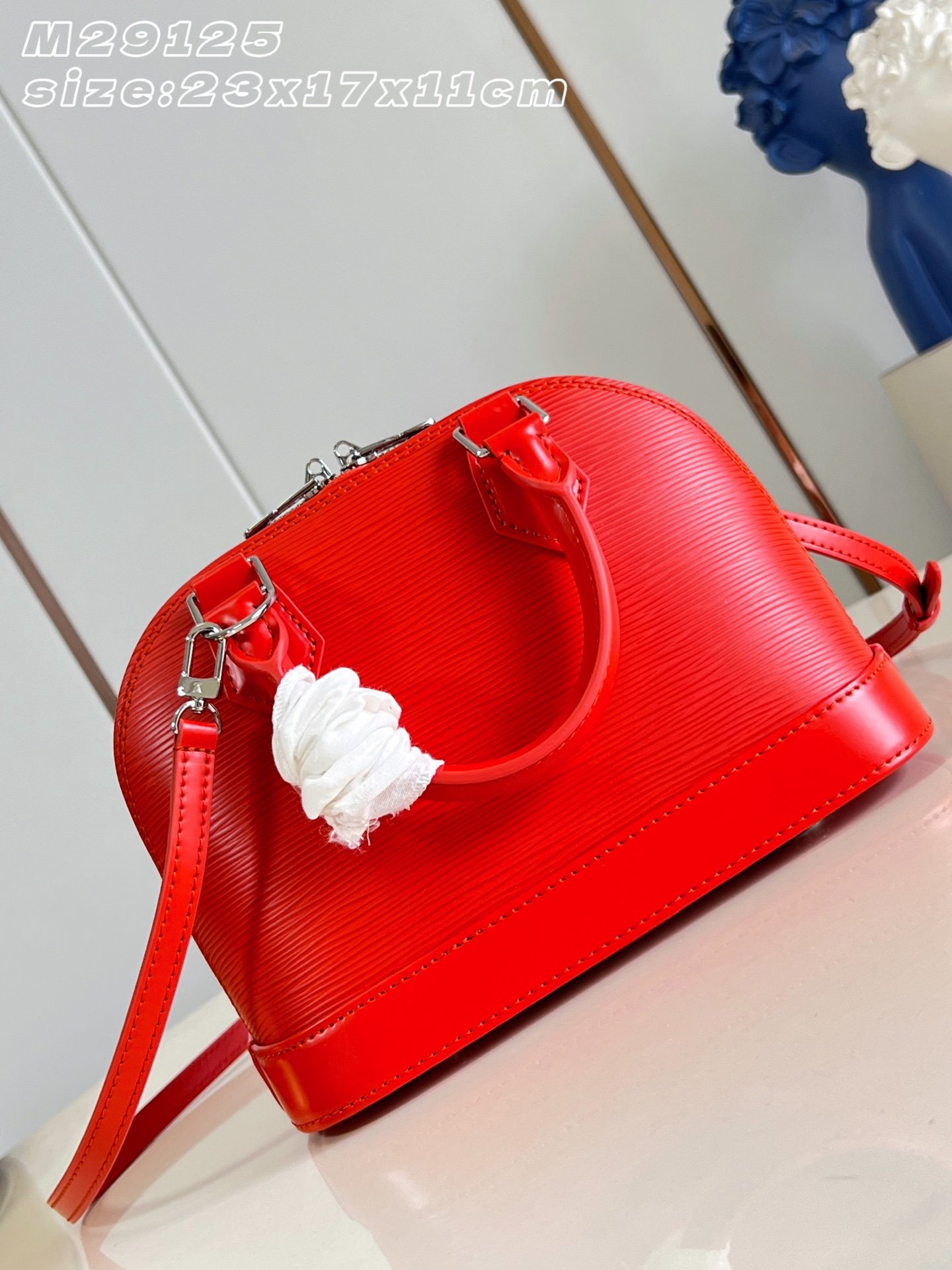 Bolso Alma BB Louis Vuitton - Imagen 7