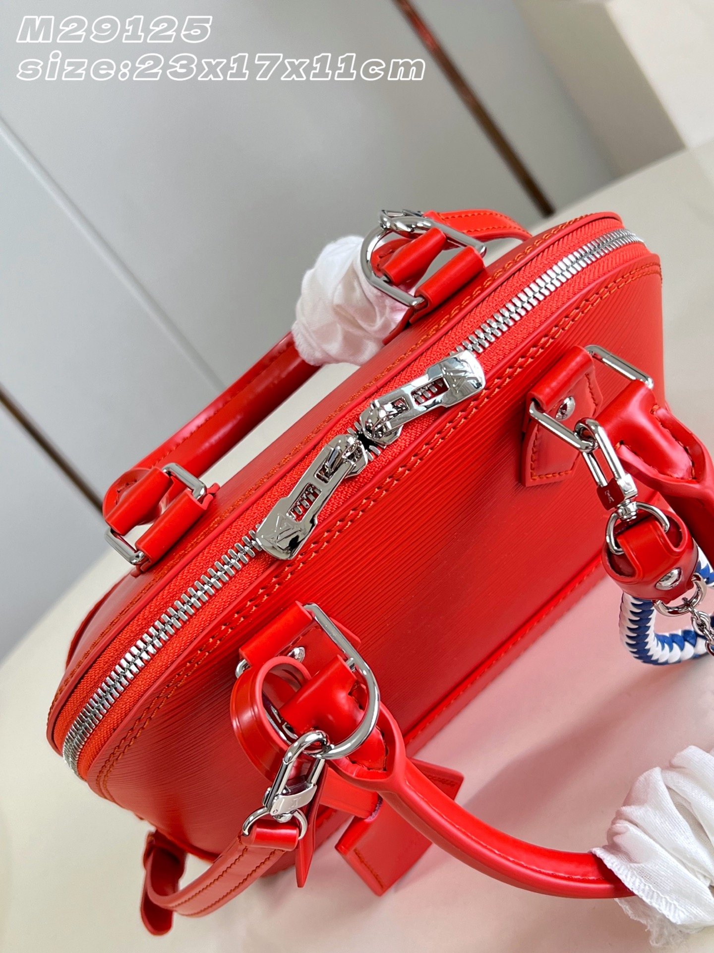 Bolso Alma BB Louis Vuitton - Imagen 9