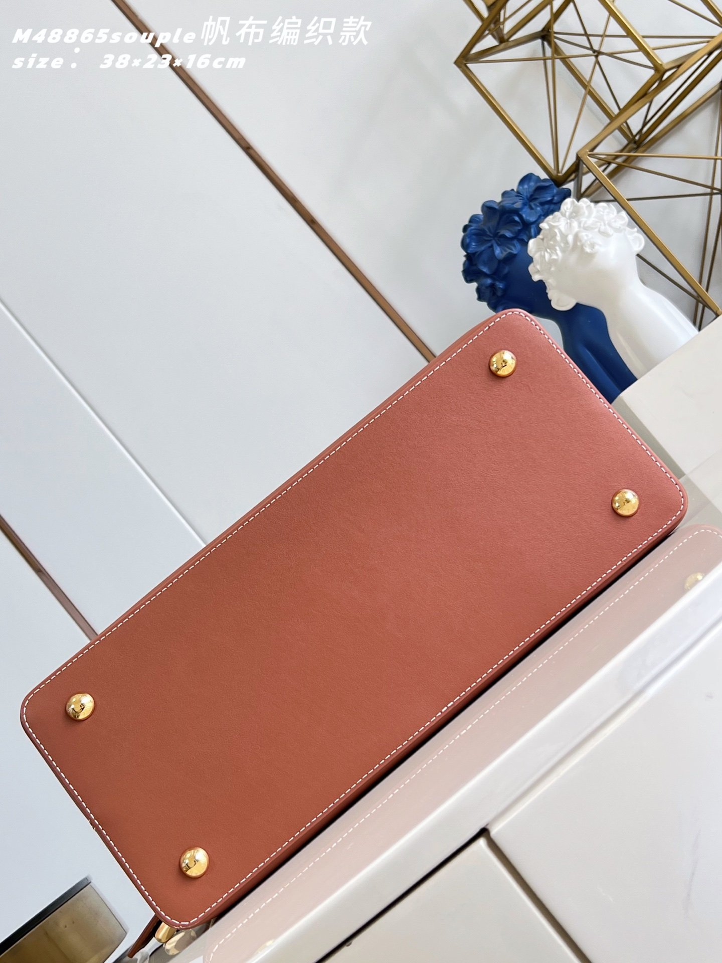 Bolso Capucines Weekender Louis Vuitton - Imagen 7
