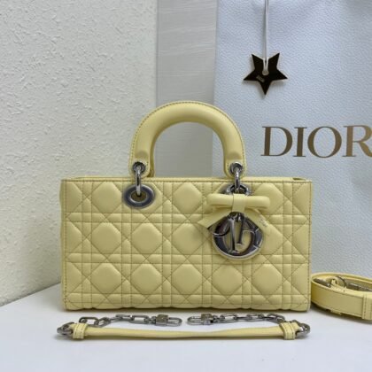 Bolso mediano Lady D-Joy Dior