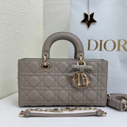 Bolso mediano Lady D-Joy Dior