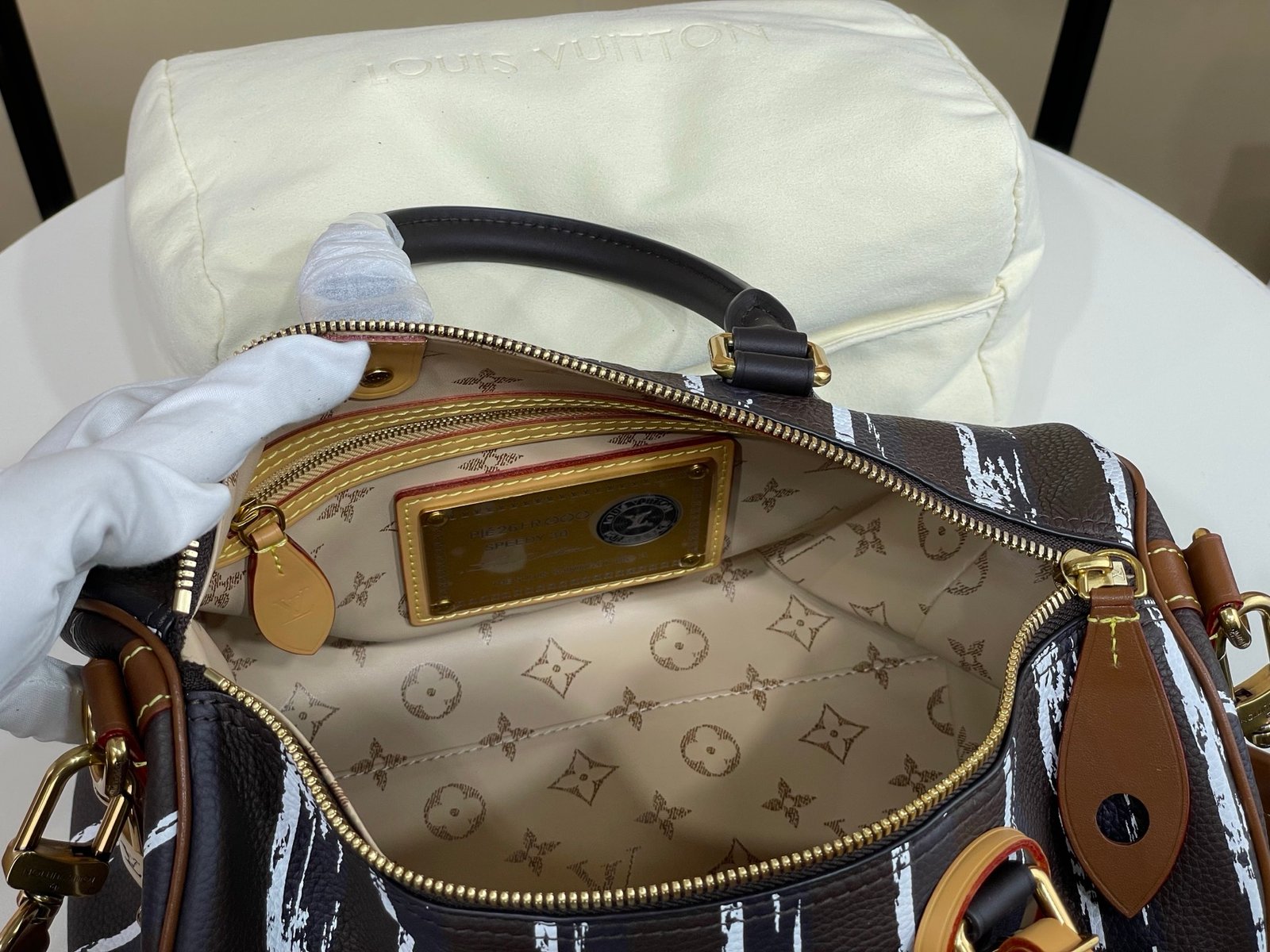 Bolso Speedy P9 30 con bandolera Louis Vuitton - Imagen 13
