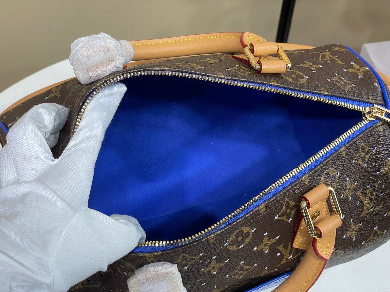 Bolso Speedy 30 Soft Louis Vuitton - Imagen 9