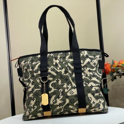 Bolso Tote Takashi Murakami x Louis Vuitton (Edición Limitada)